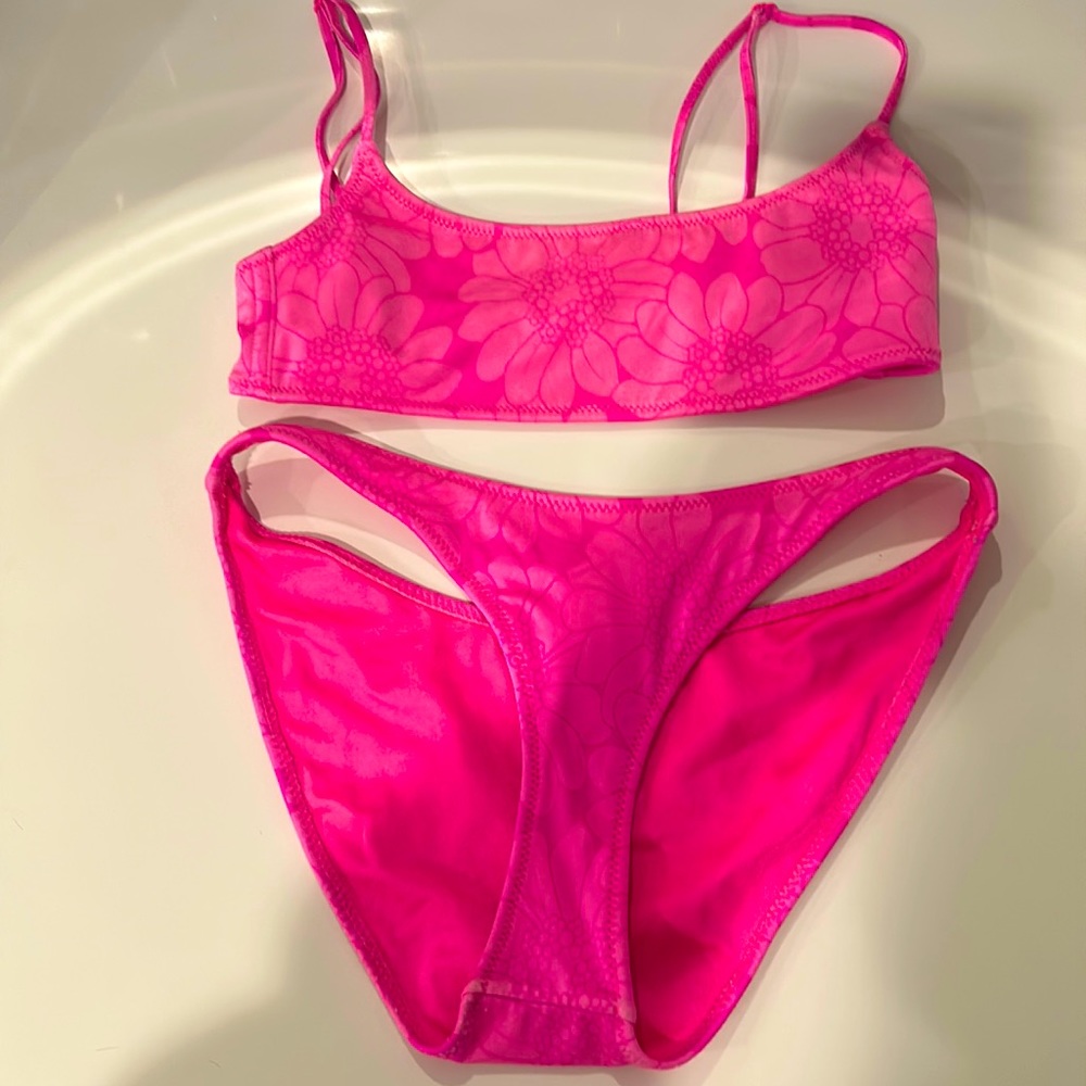 Triangl MICA - PITAYA FLORAL bikini | Size xxs | worn | doesn’t come with bag